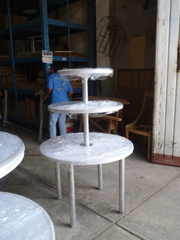 EXHIBIDOR DE 3 PLATOS PARA JOYERIA O RELOJERIA